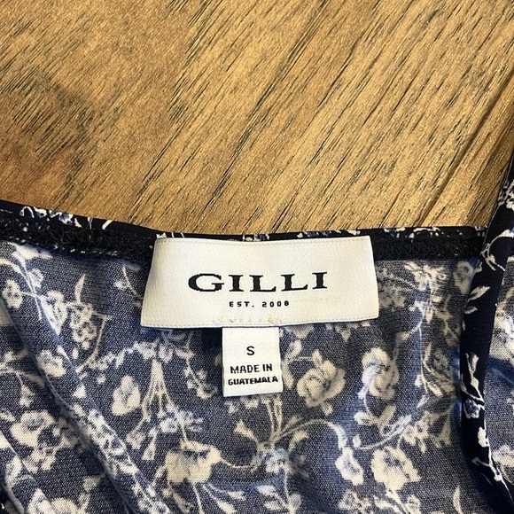 GILLI floral romper, size small - Picture 2 of 5